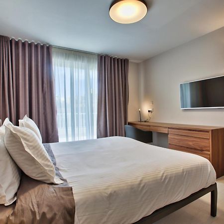 Sea Front Spacious Valletta Views Apartments Sliema Exterior photo