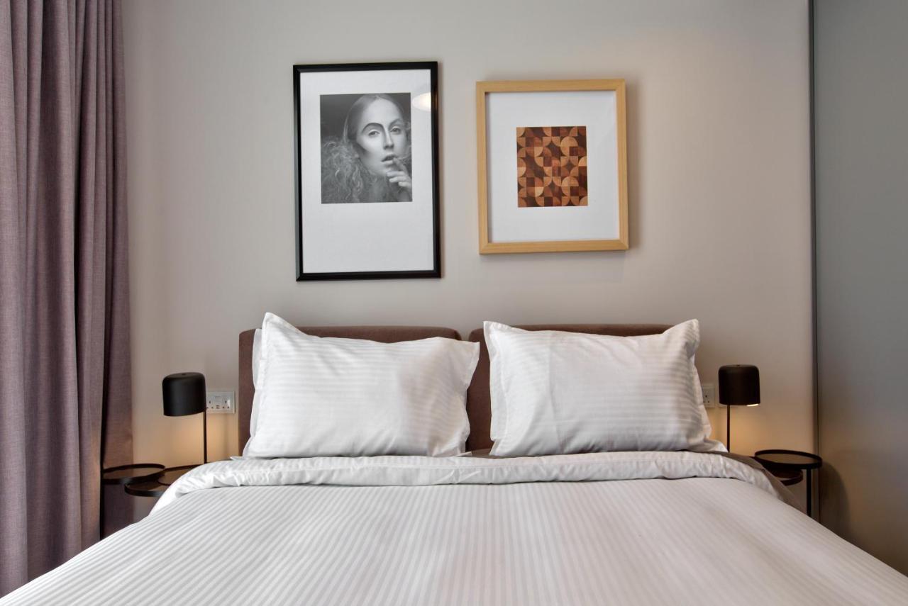 Sea Front Spacious Valletta Views Apartments Sliema Exterior photo
